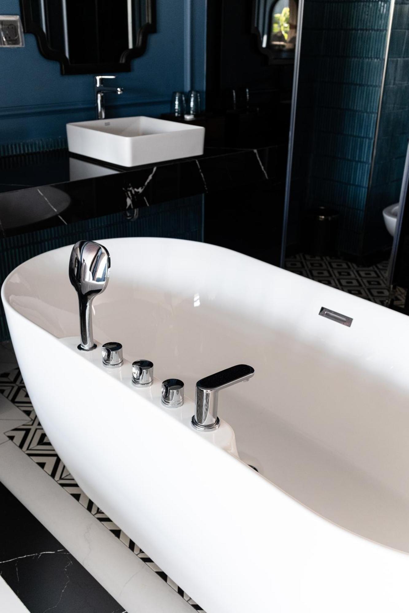 The City Boutique Hotel Bien Hoa Bagian luar foto