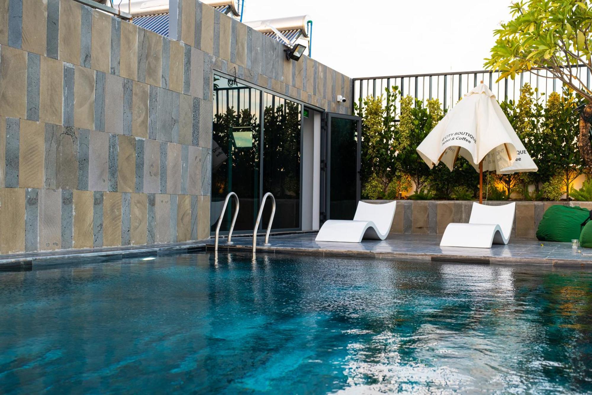 The City Boutique Hotel Bien Hoa Bagian luar foto